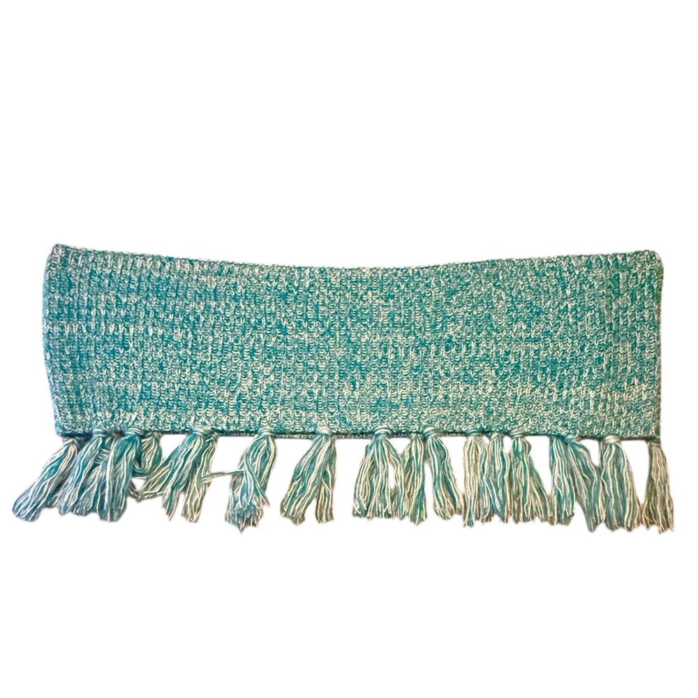 NWOT Chunky Green/Blue Knit Infinity Scarf with Fringe